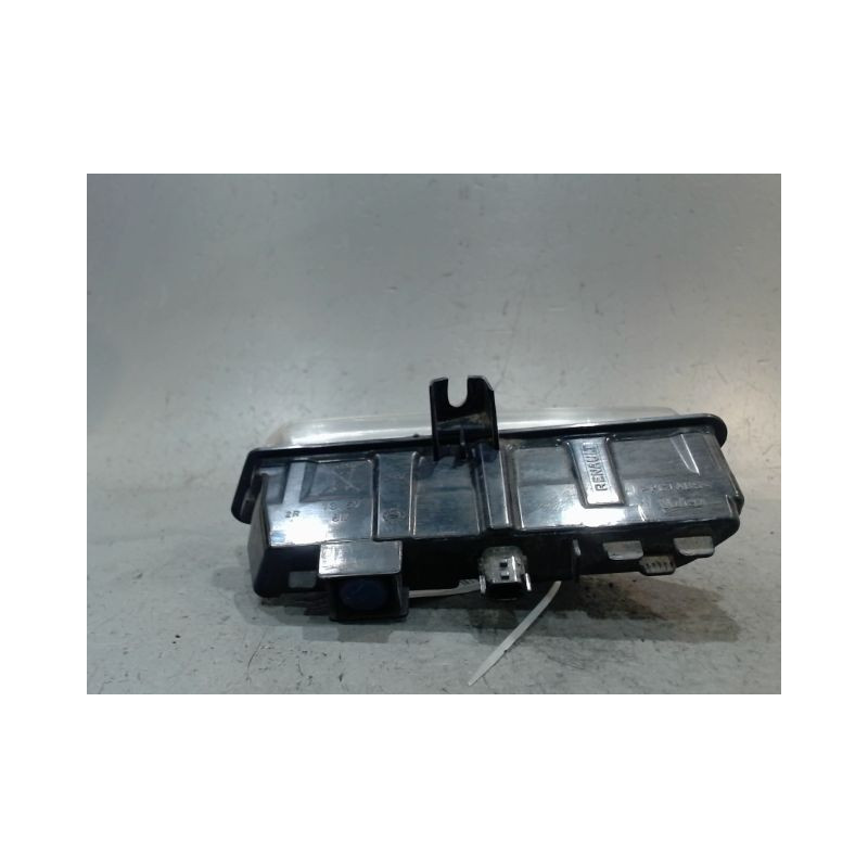 FEUX POSITION DROIT RENAULT CLIO