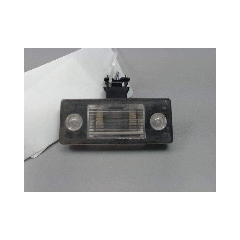 ECLAIREUR PLAQUE DE POLICE DROIT SKODA FABIA II Phase 1 2007-2010