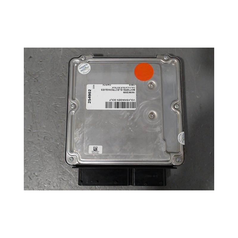 CALCULATEUR MOTEUR VOLKSWAGEN GOLF