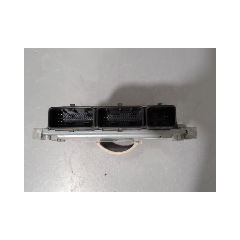 CALCULATEUR MOTEUR RENAULT MEGANE