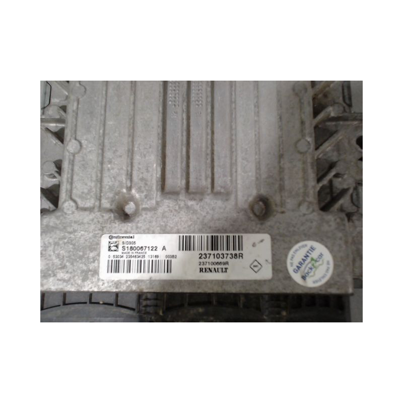 CALCULATEUR MOTEUR RENAULT MEGANE