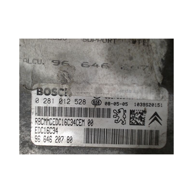 CALCULATEUR MOTEUR PEUGEOT 206