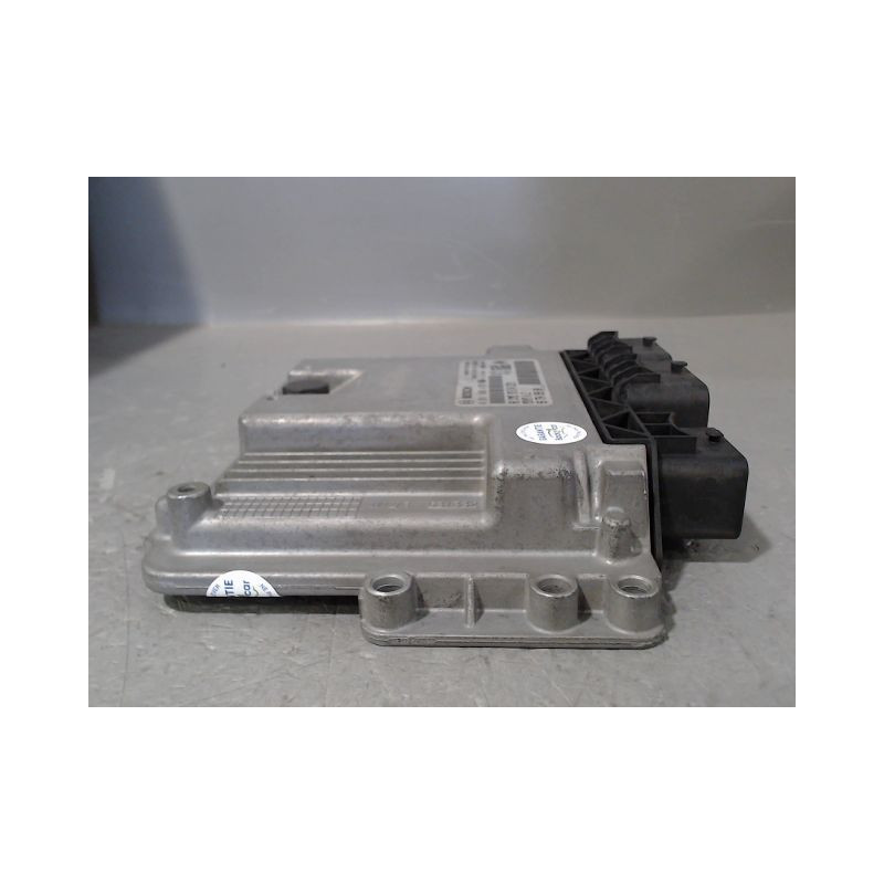 CALCULATEUR MOTEUR CITROEN C3