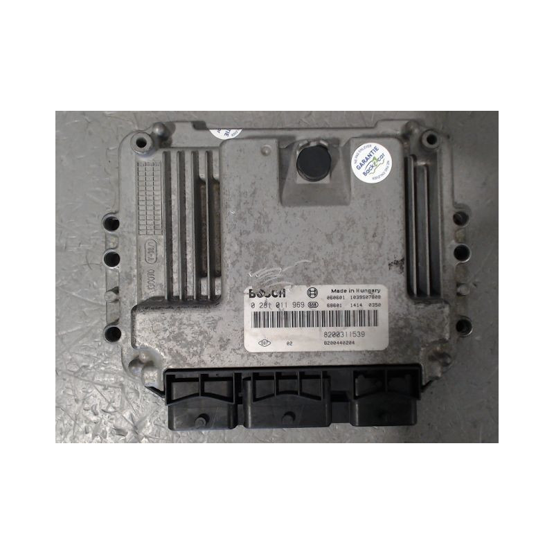 CALCULATEUR MOTEUR RENAULT LAGUNA
