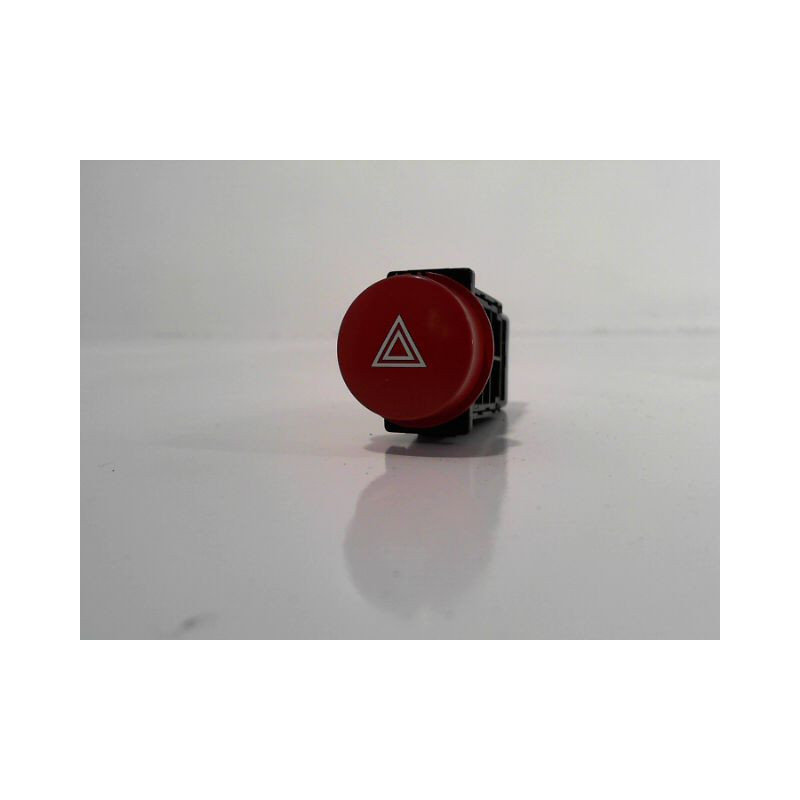 BOUTON DE WARNING HYUNDAI GETZ -05