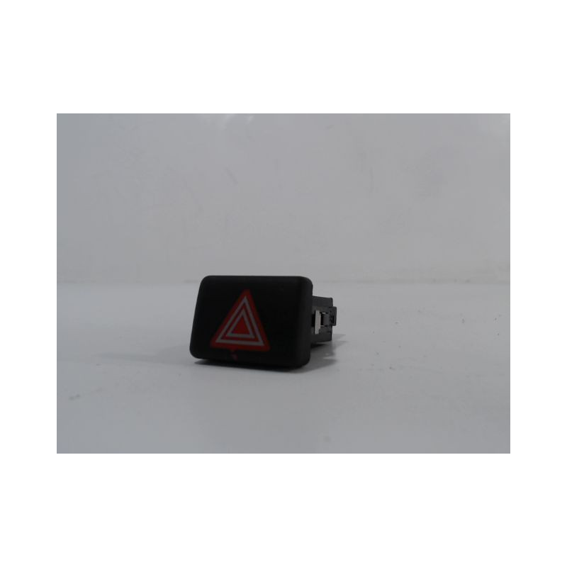 BOUTON DE WARNING AUDI A4 2001-