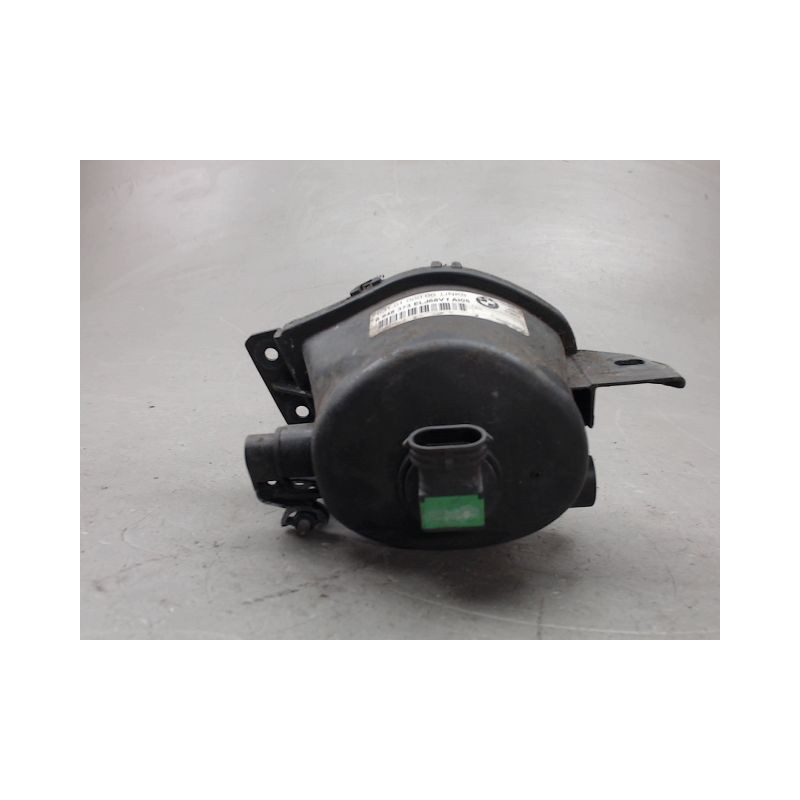 PHARE ANTIBROUILLARD AVANT GAUCHE B.M.W. SERIE 3