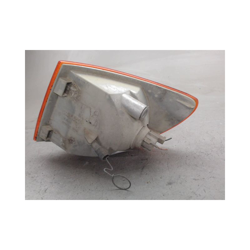 CLIGNOTANT DROIT MERCEDES VITO