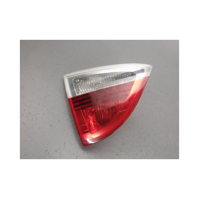 FEU ARRIERE INTERIEUR GAUCHE B.M.W. SERIE 3