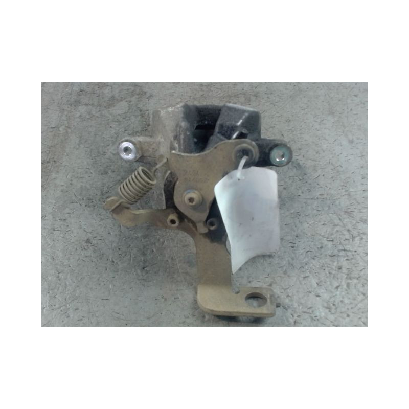 ETRIER DE FREIN ARRIERE GAUCHE TOYOTA AVENSIS BREAK 2006-