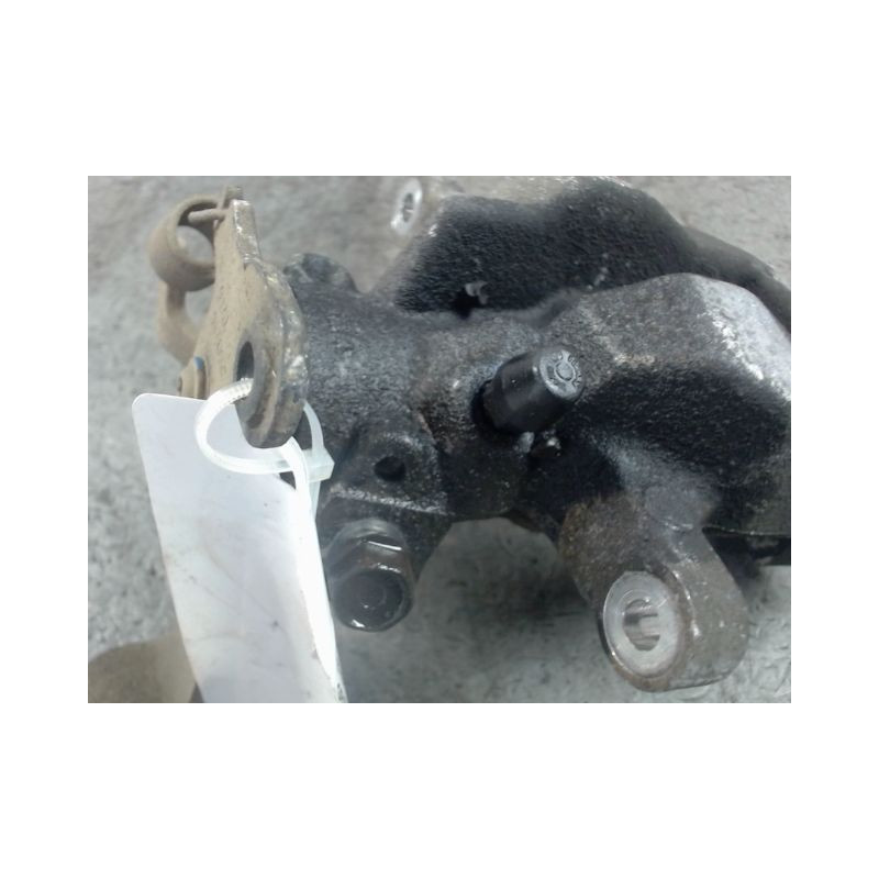ETRIER DE FREIN ARRIERE GAUCHE TOYOTA AVENSIS BREAK 2006-