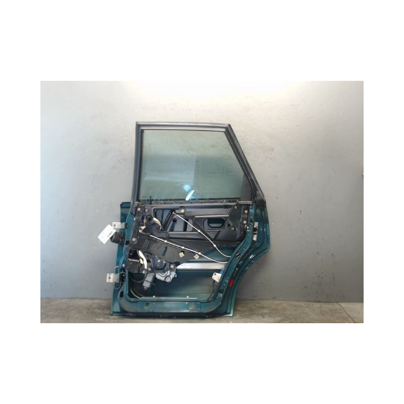 PORTE ARRIERE DROIT AUDI 80