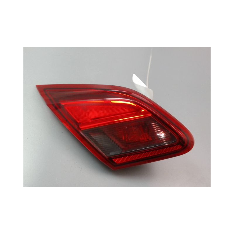 FEU ARRIERE INTERIEUR GAUCHE OPEL CORSA 2010-