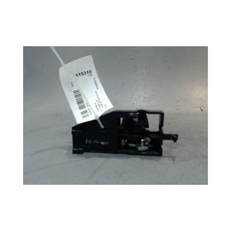 POIGNEE INTERIEURE PORTE AVANT GAUCHE SUZUKI SX4