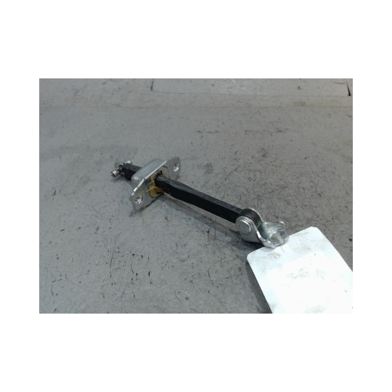 TIRANT PORTE AVANT GAUCHE SUZUKI SX4