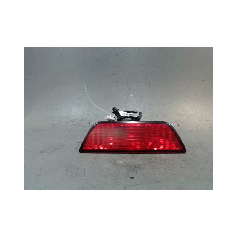 FEU BROUILLARD CENTRAL ARRIERE SUZUKI SX4