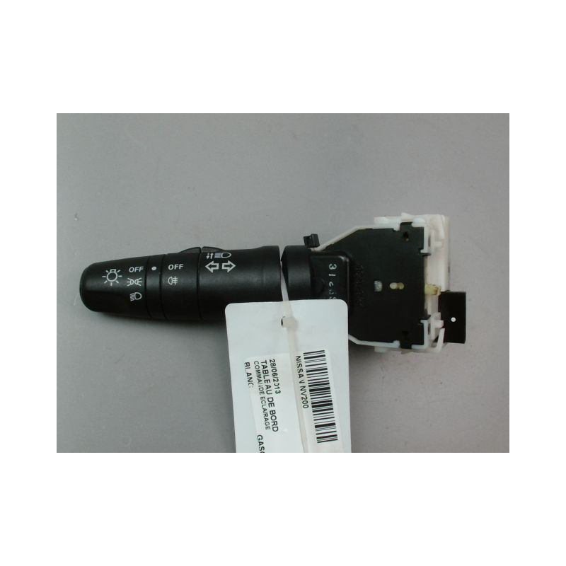 COMMANDE ECLAIRAGE NISSAN NV200