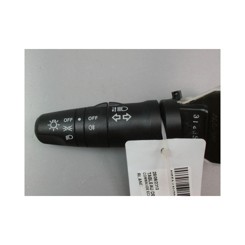 COMMANDE ECLAIRAGE NISSAN NV200