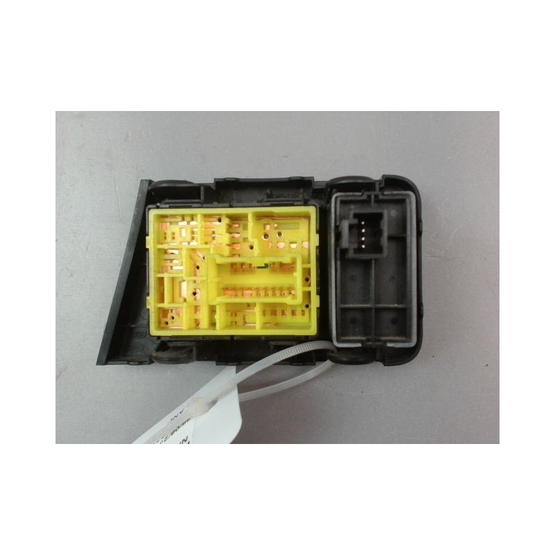 COMMANDE RETROVISSEUR EXTERIEUR ELECTRIQUE NISSAN NV200