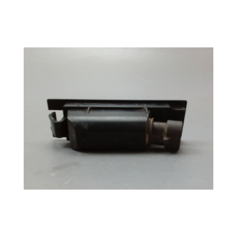 ECLAIREUR PLAQUE DE POLICE DROIT OPEL CORSA 2010-