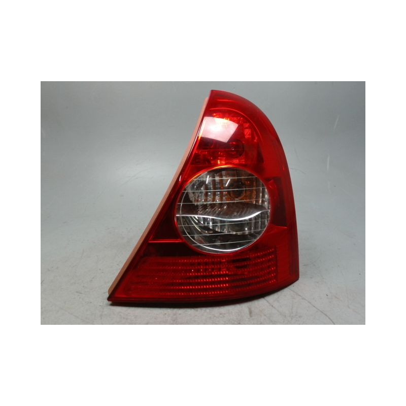 FEU ARRIERE DROIT RENAULT CLIO II PH.2 01-06