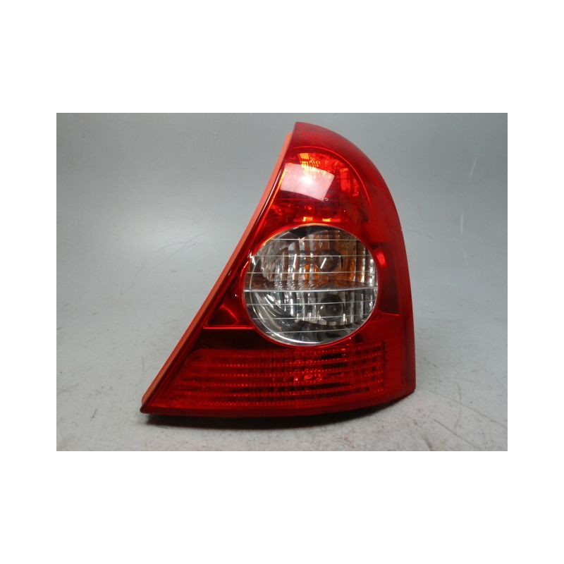 FEU ARRIERE DROIT RENAULT CLIO II PH.2 01-06