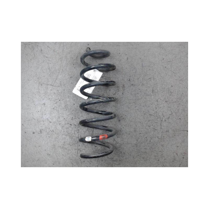 RESSORT AMORTISSEUR ARRIERE GAUCHE NISSAN QASHQAI