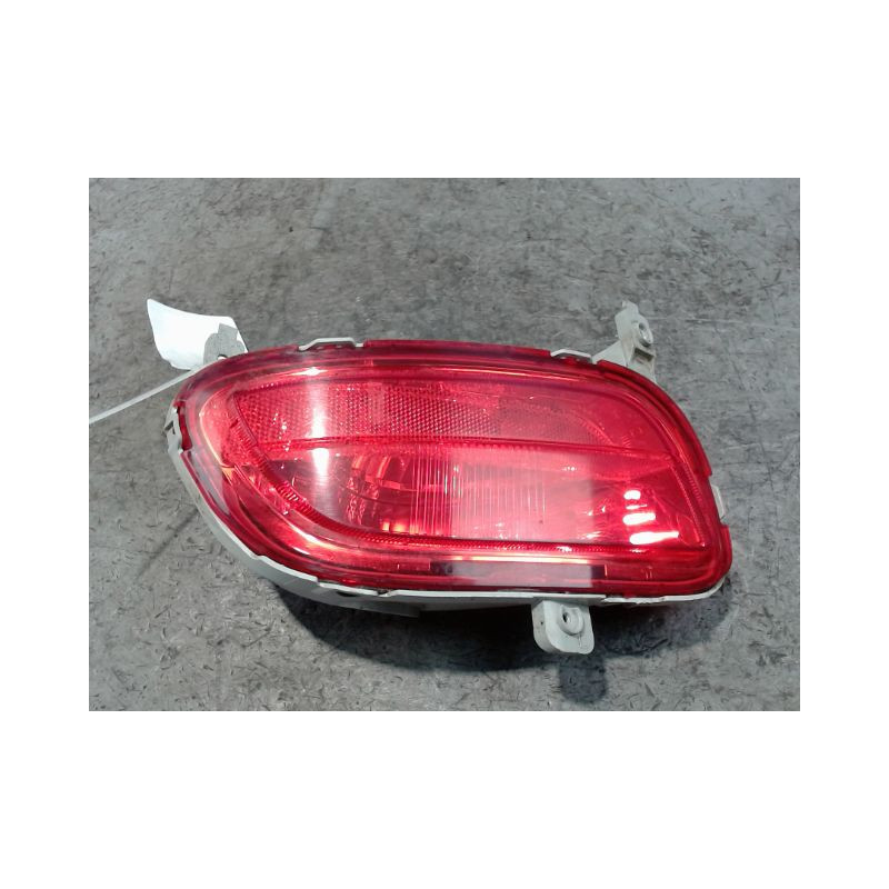 FEU BROUILLARD ARRIERE GAUCHE MAZDA MAZDA 5