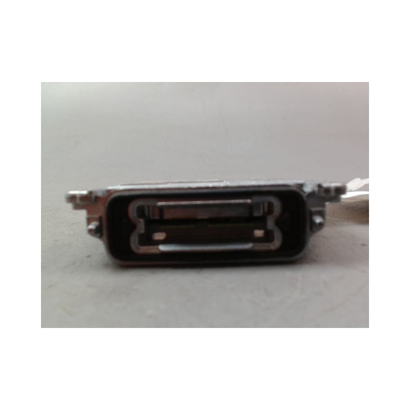 BOITIER XENON PHARE DROIT CITROEN JUMPY VITRE