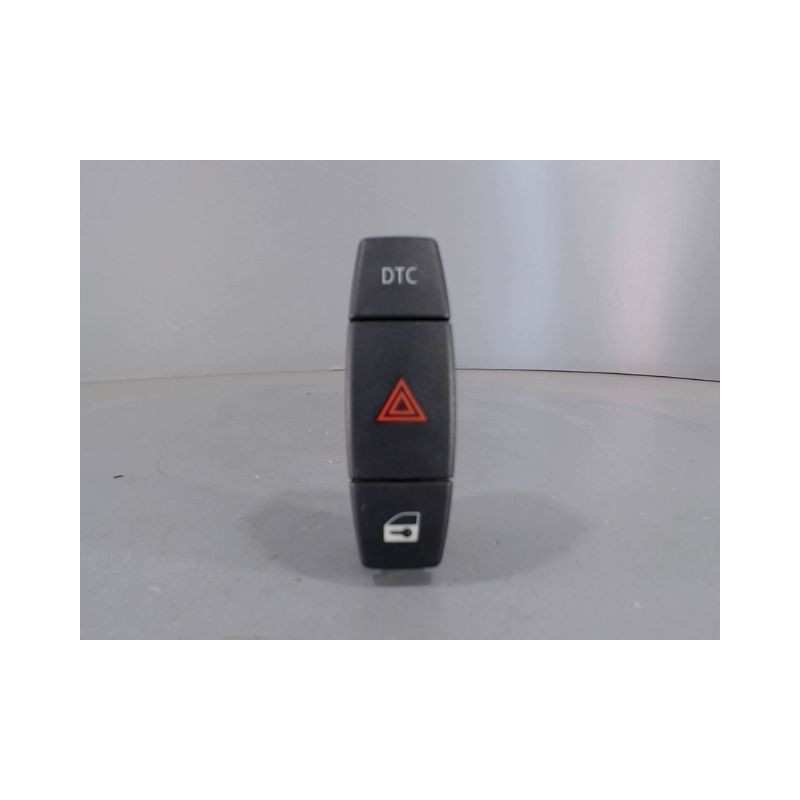 BOUTON DE WARNING B.M.W. SERIE 1