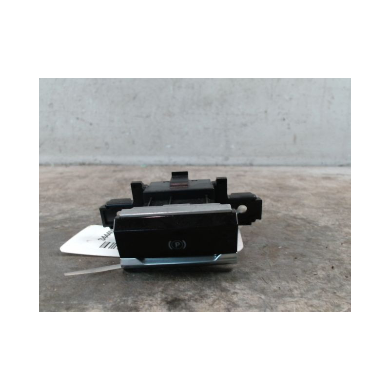 INTERIEUR COMMANDE FREIN A MAIN CITROEN C4 PICASSO