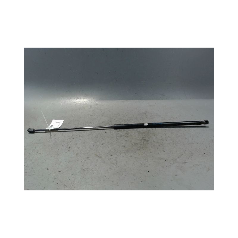 VERIN CAPOT D VOLKSWAGEN GOLF