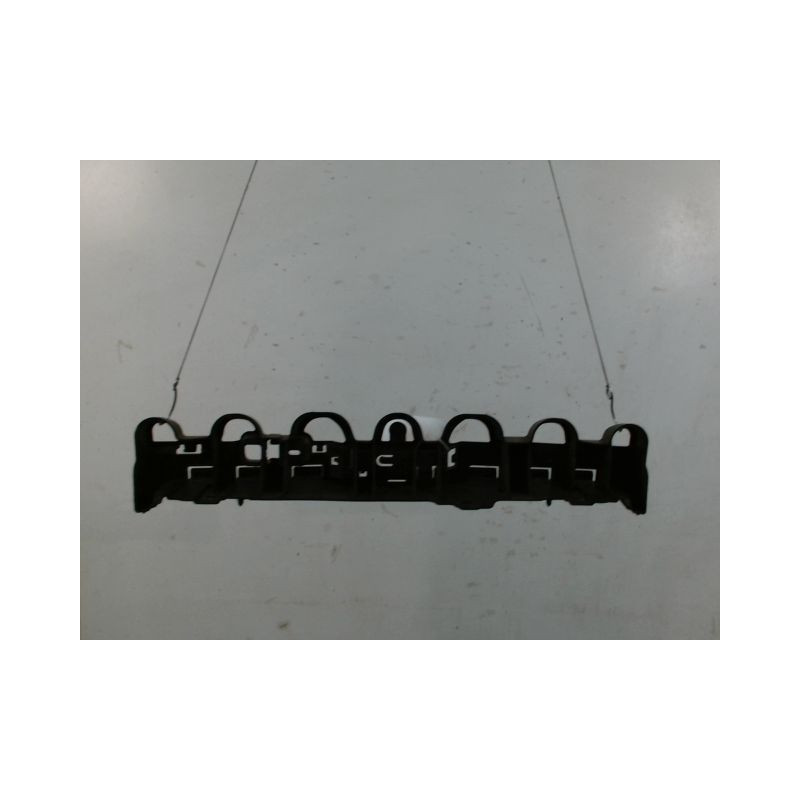 SUPPORT CENTRAL PARE-CHOC ARRIERE  RENAULT CLIO