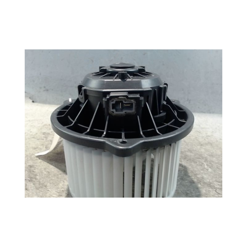 MOTEUR VENTILATEUR CHAUFFAGE HYUNDAI I20