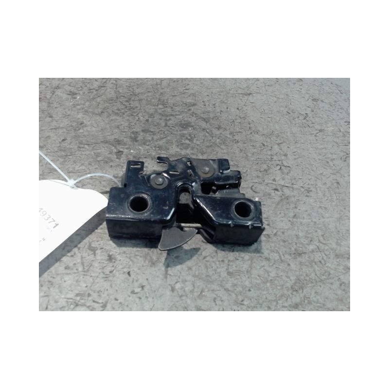 SERRURE CAPOT VOLKSWAGEN GOLF