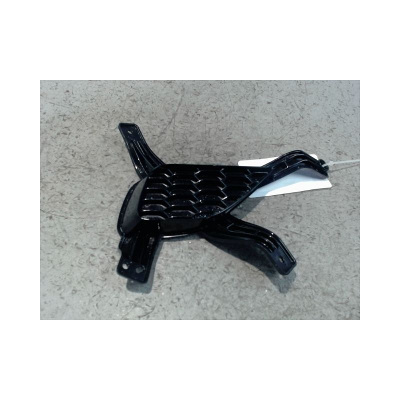 GRILLE VENTILATION PARE-CHOC AVD M.G. ZS