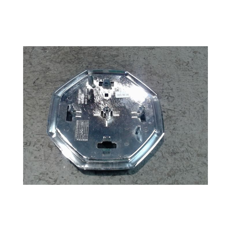 SIGLE CALANDRE M.G. ZS