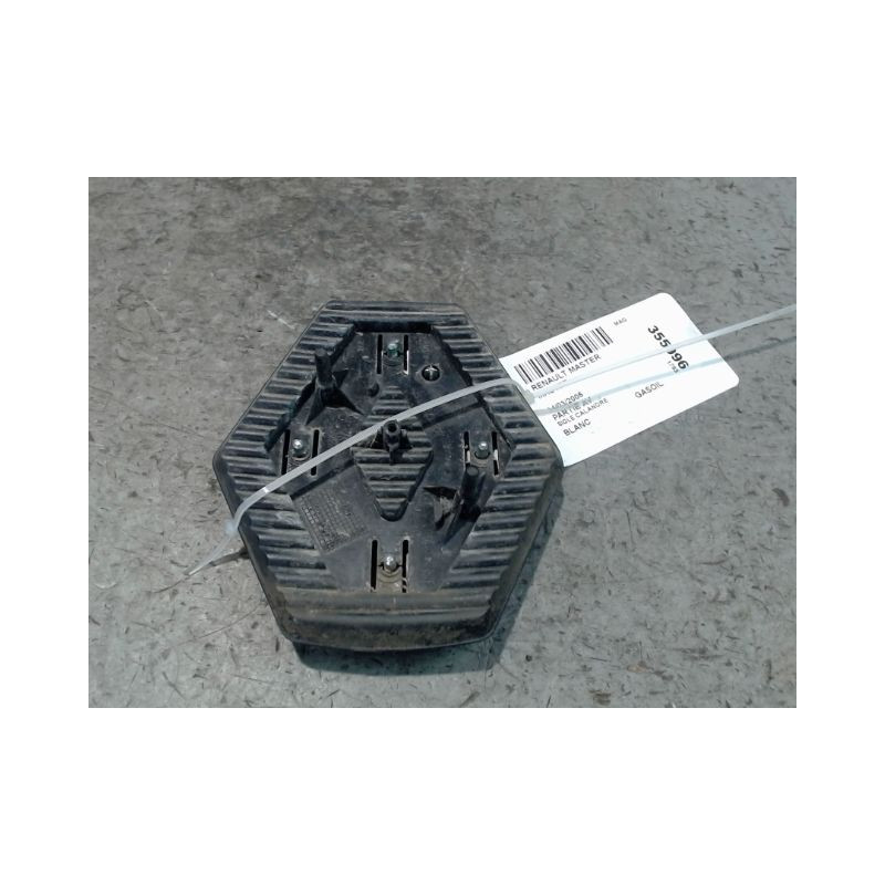 SIGLE CALANDRE RENAULT MASTER
