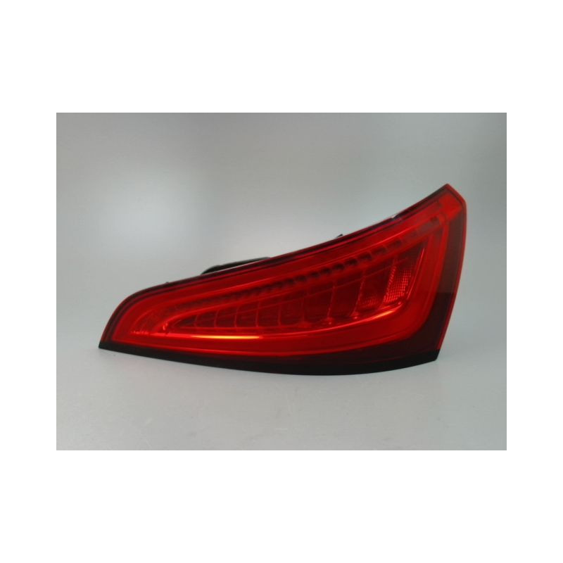 FEU ARRIERE DROIT AUDI Q5