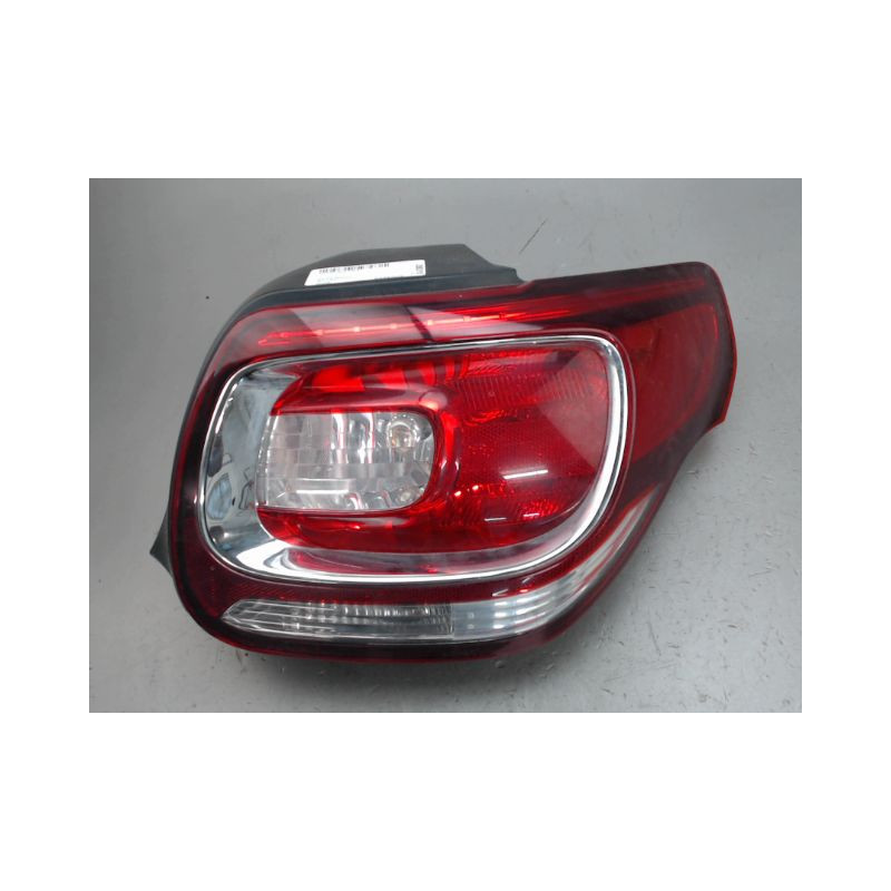 FEU ARRIERE DROIT CITROEN DS3