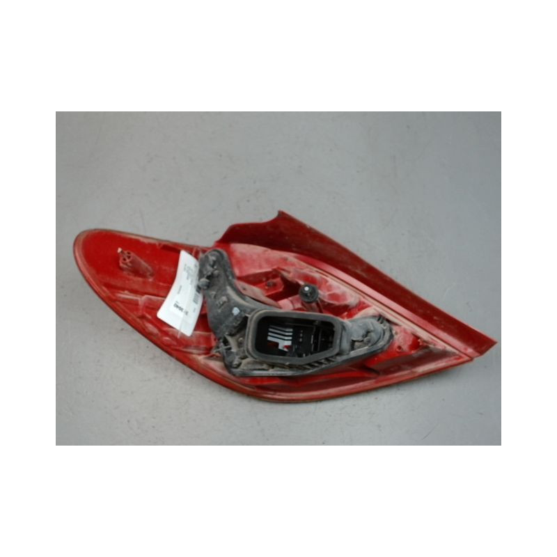 FEU ARRIERE DROIT PEUGEOT 207 3P