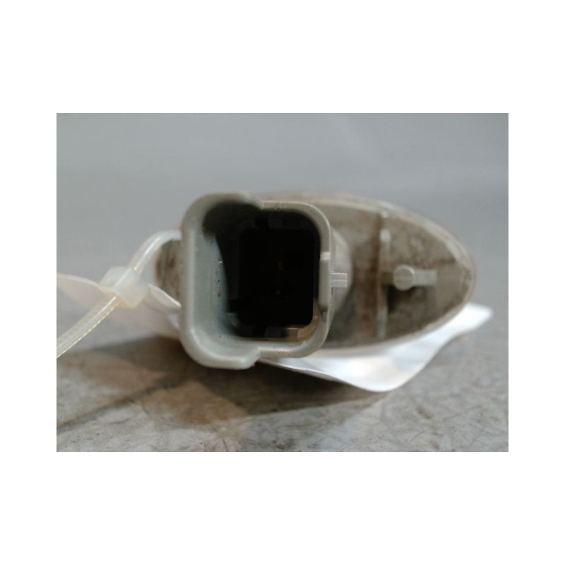 REPETITEUR AILE DROIT PEUGEOT 206 5P