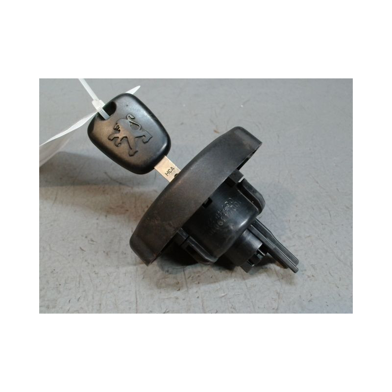 BOUCHON RESERVOIR A CARBURANT PEUGEOT 308 2007-