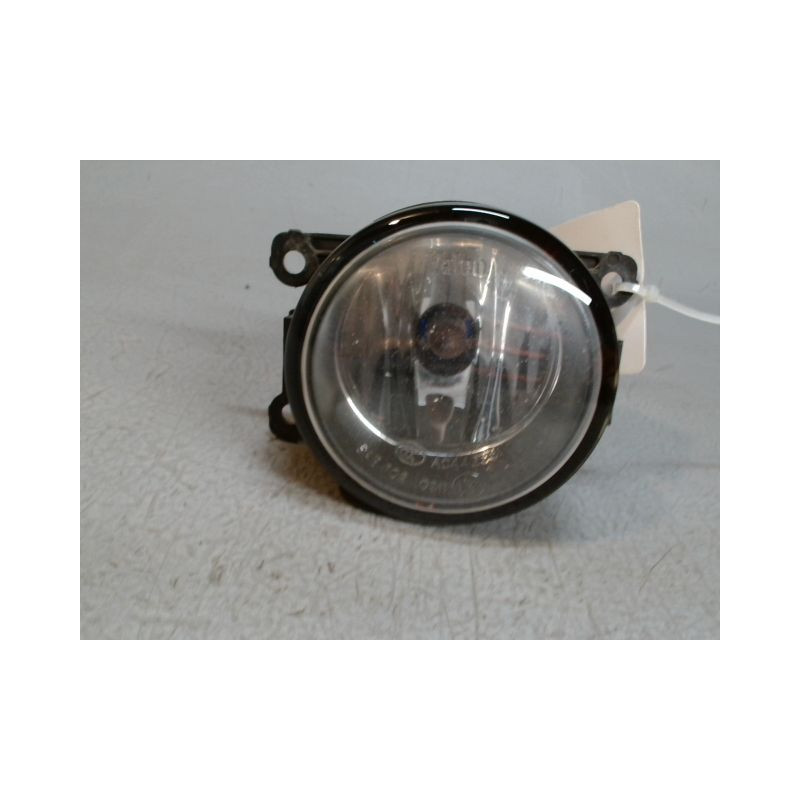 PHARE ANTIBROUILLARD AVANT GAUCHE FORD FIESTA