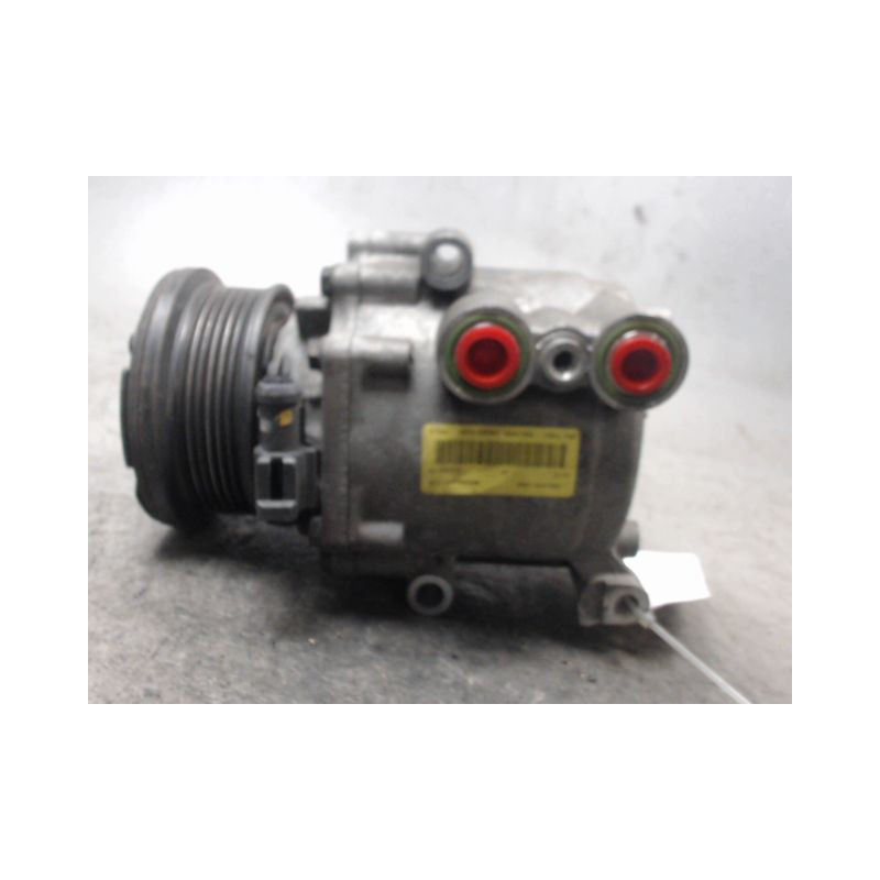 COMPRESSEUR AIR CONDITIONNE FORD FIESTA