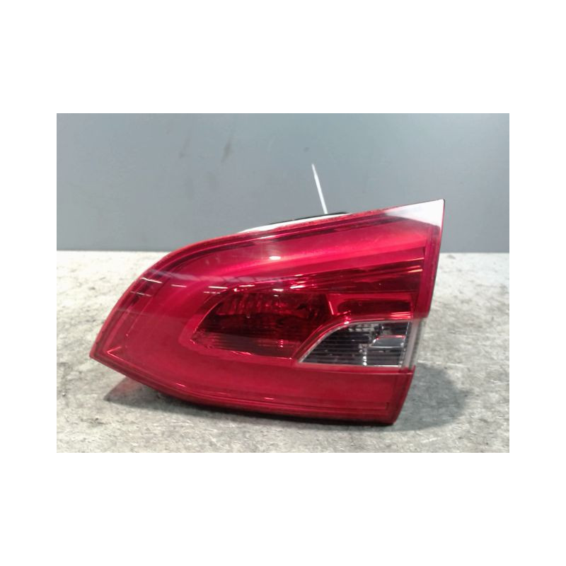 FEU ARRIERE INTERIEUR DROIT PEUGEOT 308 SW 2008-