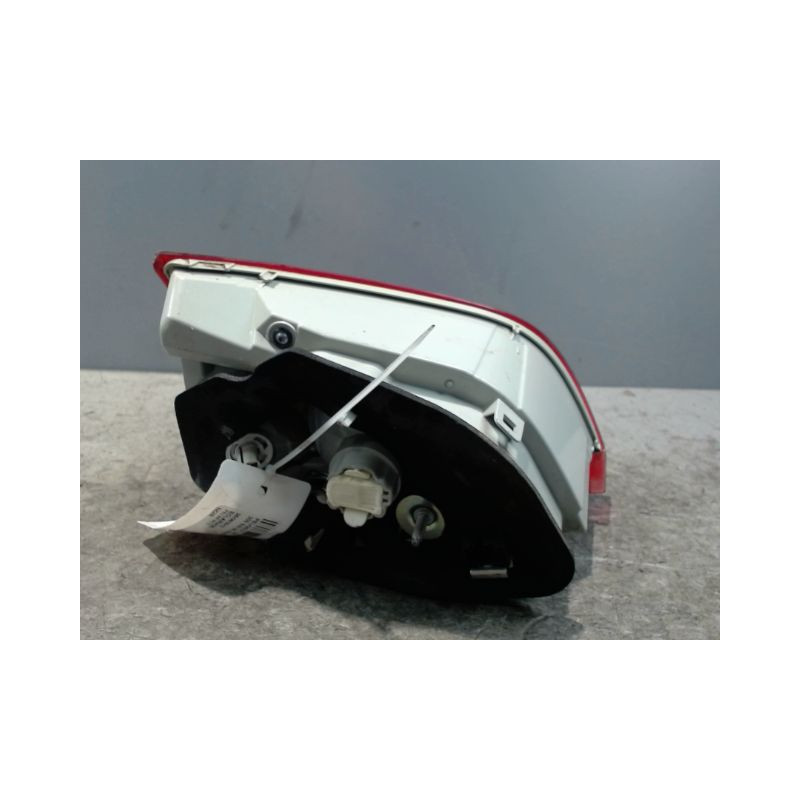 FEU ARRIERE INTERIEUR DROIT PEUGEOT 308 SW 2008-