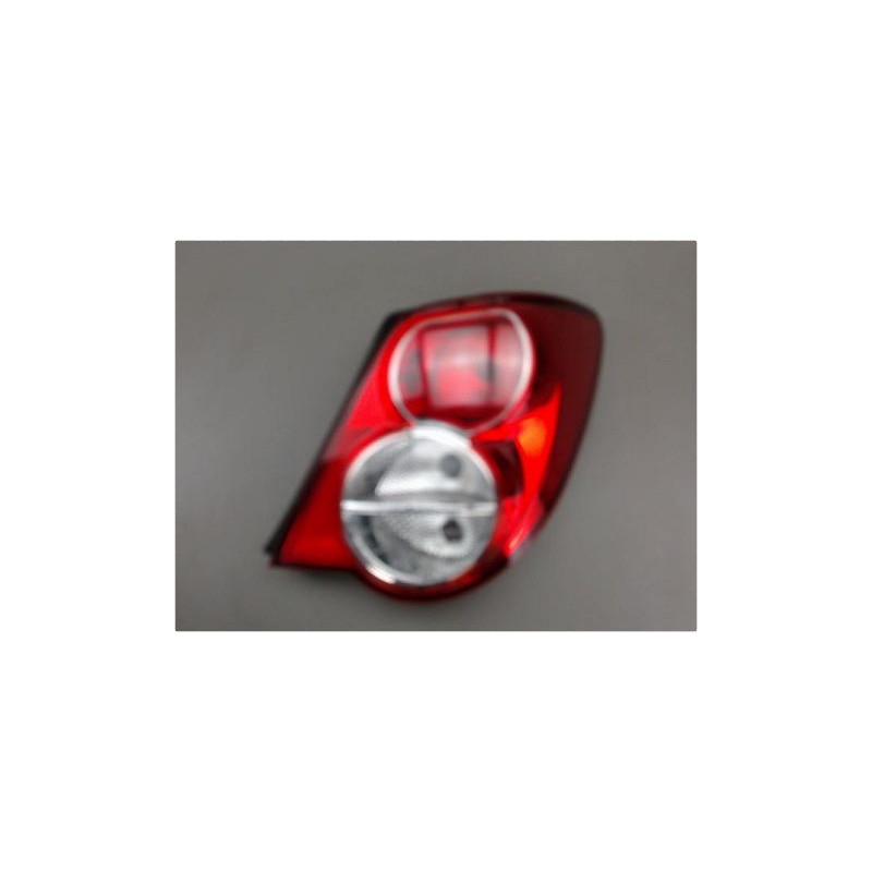 FEU ARRIERE DROIT CHEVROLET AVEO
