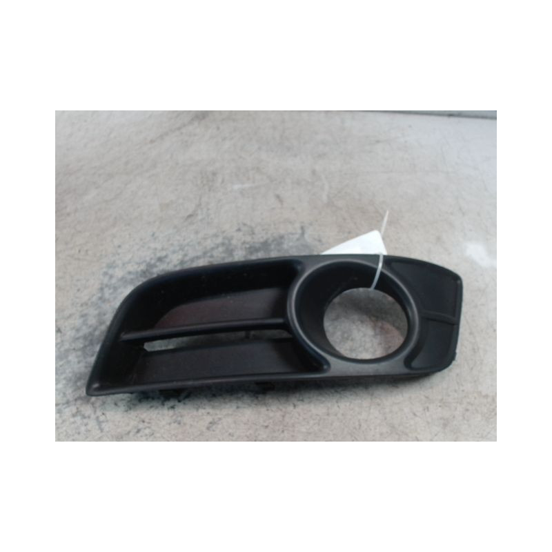 OBTURATEUR PHARE ADDITIONNEL PARE-CHOC AVG TOYOTA COROLLA 2004-