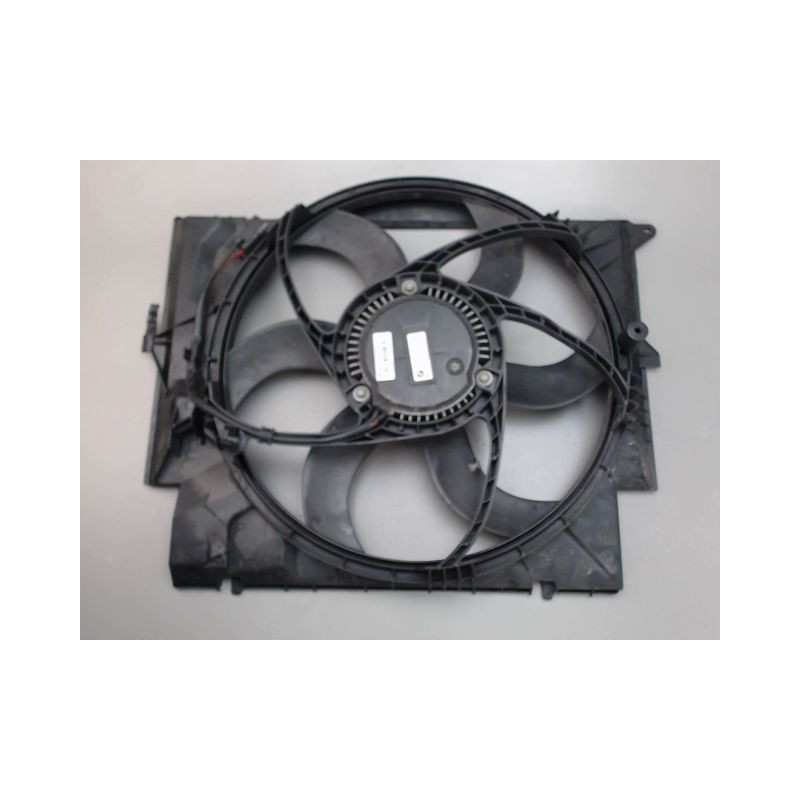 MOTEUR VENTILATEUR RADIATEUR B.M.W. SERIE 3
